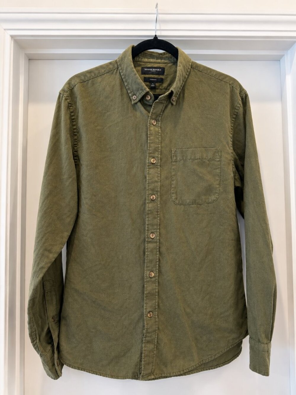 Banana Republic Men’s Olive Green Slim Fit Button Down Shirt Size M